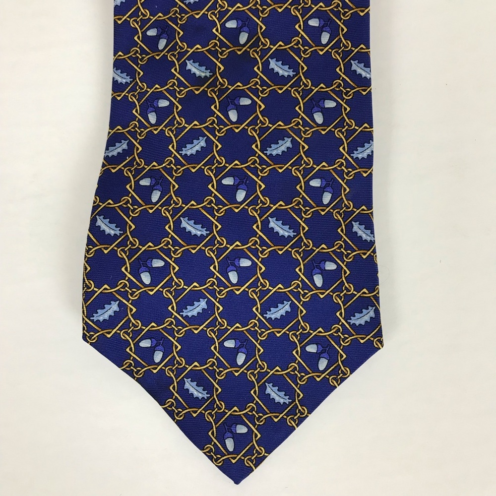 Longchamp silk tie.  With leaves and acorn design